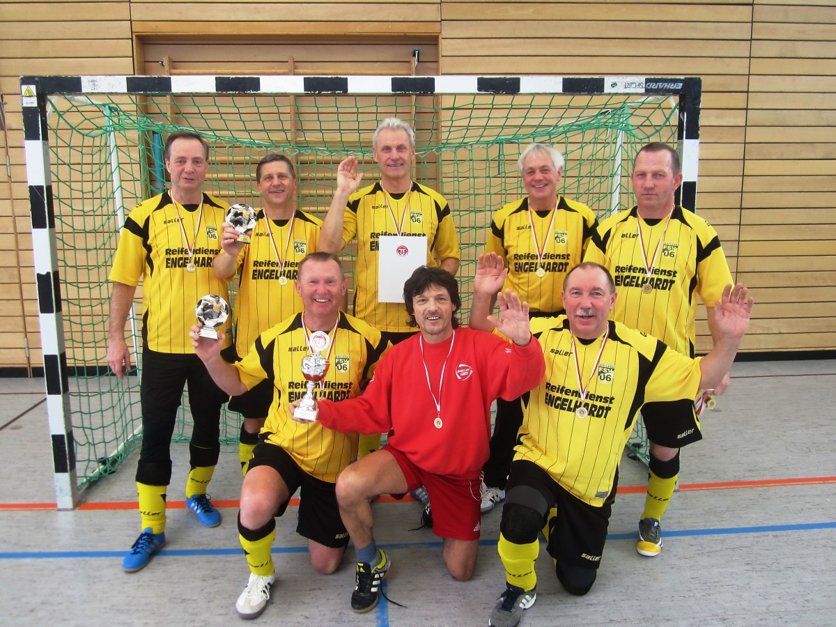 Kölledaer Alte Herren sind Ü55-Thüringenmeister im Futsal