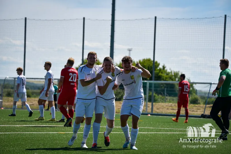 Bilder vom Spiel FSV 06 Kölleda vs. VfB Artern